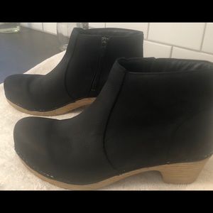 Dansko Women’s Maria Boot